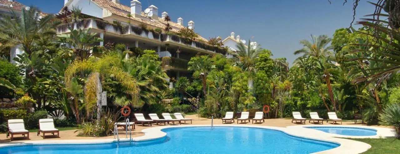Lomas Del Rey Apartment Marbella